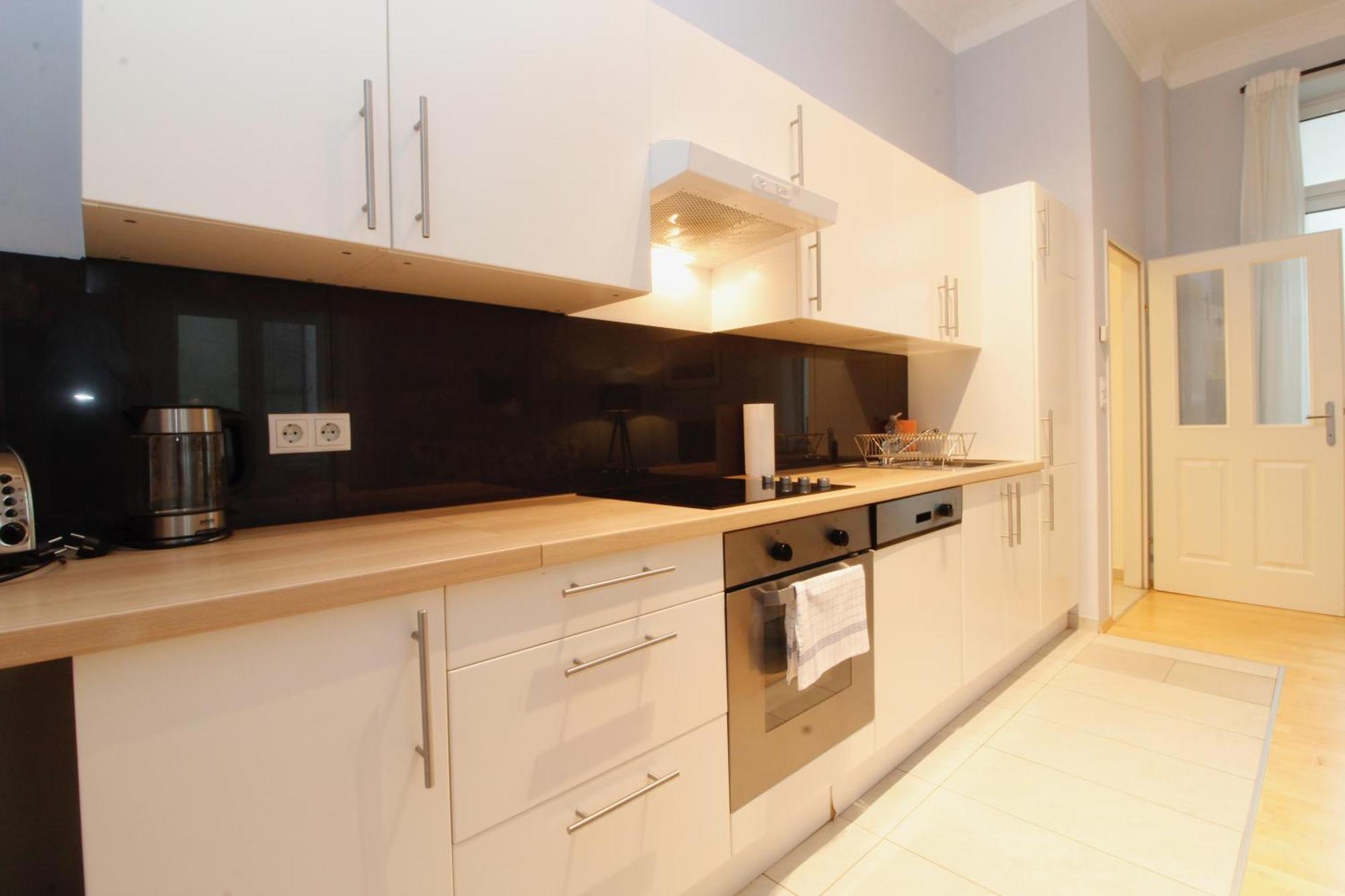 Classy Apartment In The Heart Of เวียนนา ภายนอก รูปภาพ